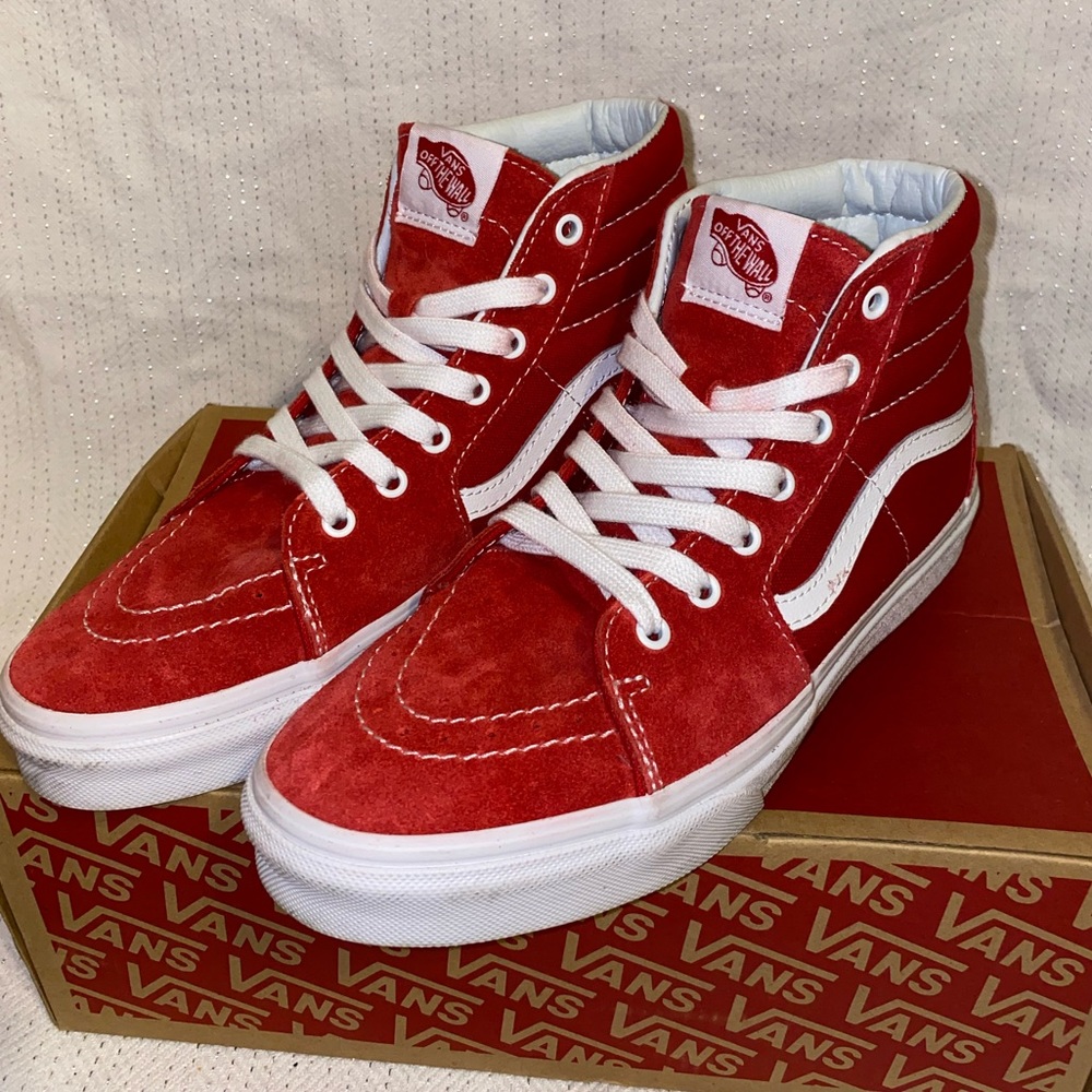 Red High Top Vans SK8-Hi